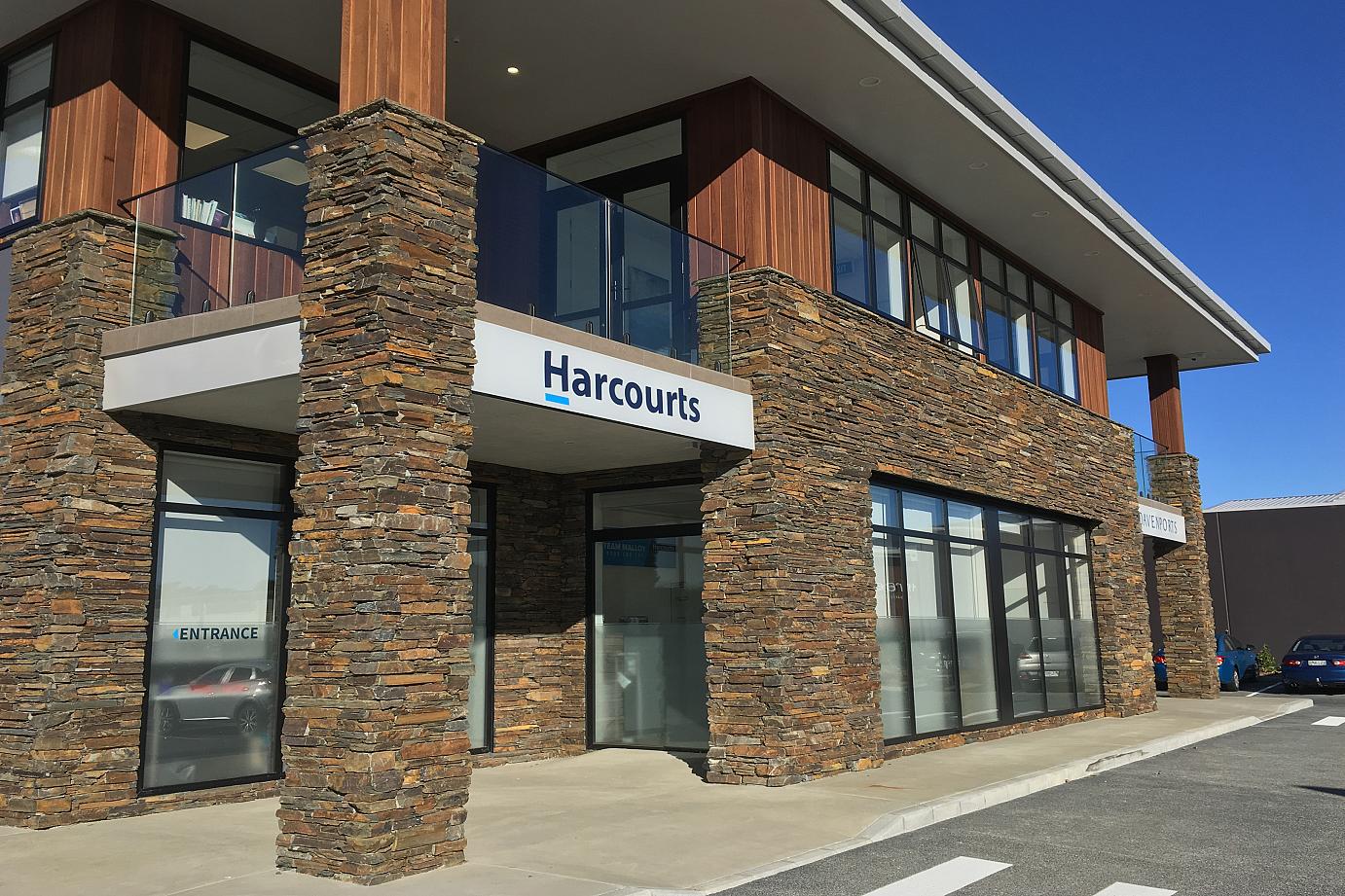 Harcourts Building clad in Sumner Otago Brown